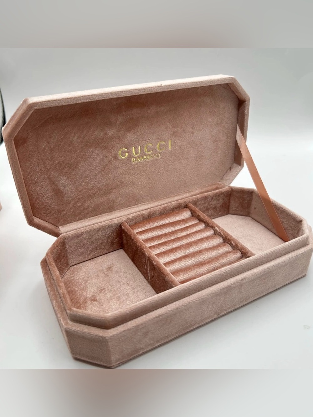 Gucci Blush Velvet Jewelry Travel Case